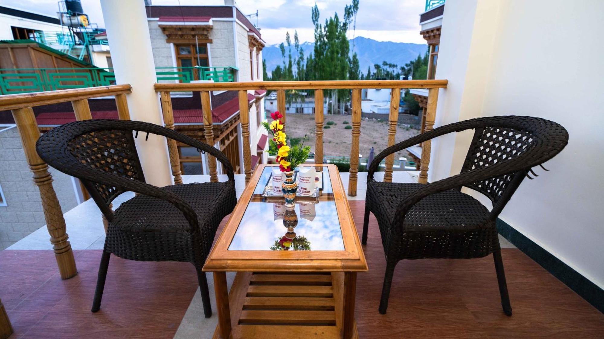 Hotel Om Ladakh Leh Luaran gambar